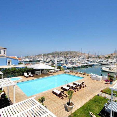 Cesme Marina Konukevi Buitenkant foto